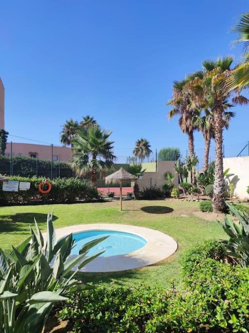 Apartamento Torrequebrada เบนัลมาเดนา ภายนอก รูปภาพ
